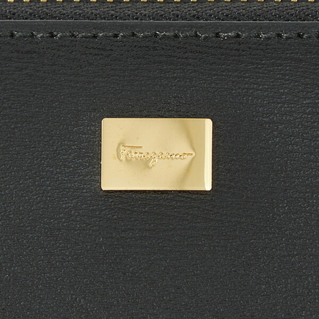 Ferragamo(フェラガモ)の新品 フェラガモ FERRAGAMO 長財布 ジップアラウンドウォレット ネロ レディースのファッション小物(財布)の商品写真