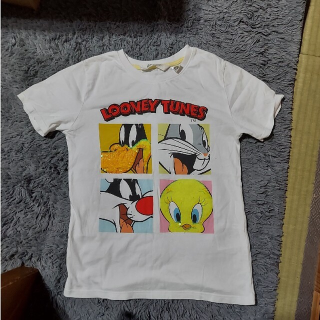 H&M(エイチアンドエム)のルーニーテューンズ　tweety　Tシャツ キッズ/ベビー/マタニティのキッズ服女の子用(90cm~)(Tシャツ/カットソー)の商品写真