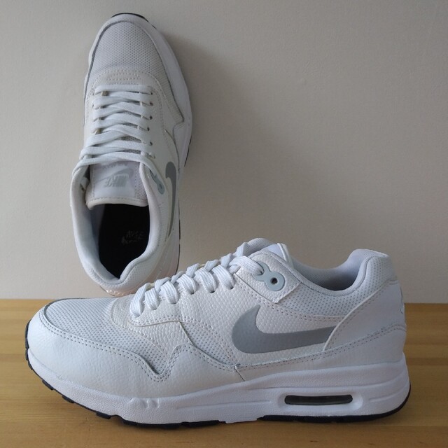 nike / w air max 1 ultra 2.0 / 24cm靴/シューズ