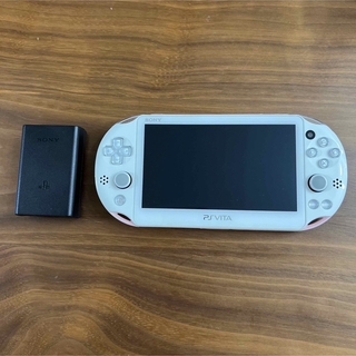 PlayStation Vita Wi-Fiモデル ライトピンク