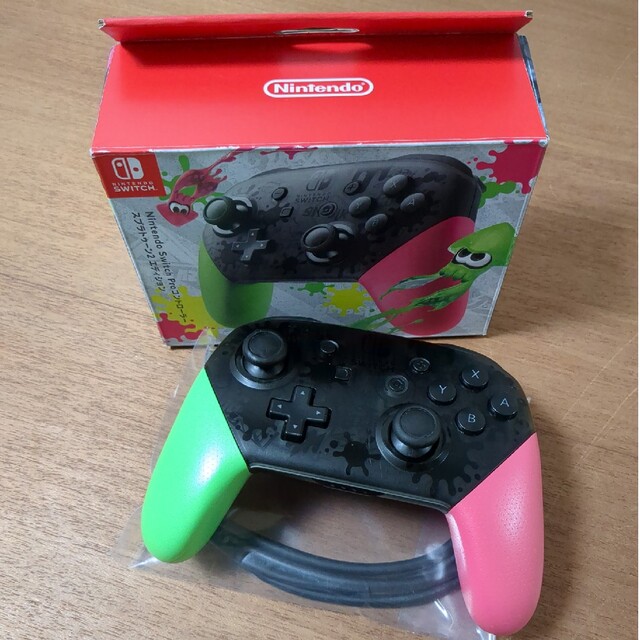 Switch Proコントローラー スプラトゥーン2エディションの通販 by も