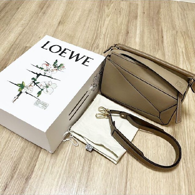 LOEWE - LOEWE パズルバッグ