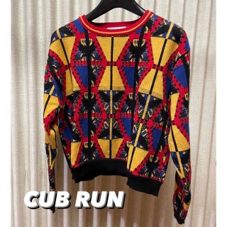 トーガプルラ(TOGA PULLA)の【CUB RUN/キャブラン】柄 ニット Mサイズ  古着(ニット/セーター)