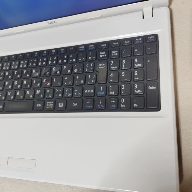 174☆最新Windows 11搭載☆高性能 i5☆SSDノートパソコン☆-