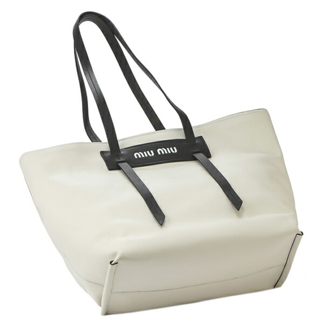 新品 ミュウミュウ MIU MIU トートバッグ グレースラックス ホワイト 白 新品 ミュウミュウ MIU MIU トートバッグ グレースラックス ホワイト 白