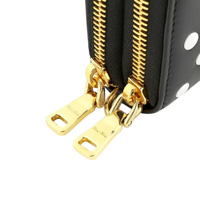 miumiu - 新品 ミュウミュウ MIU MIU カードケース ドットスタッズ