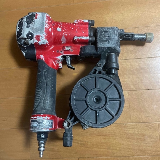 マキタ コンクリート用高圧エアピン打ち機 AN250HC | escolalf.com.br