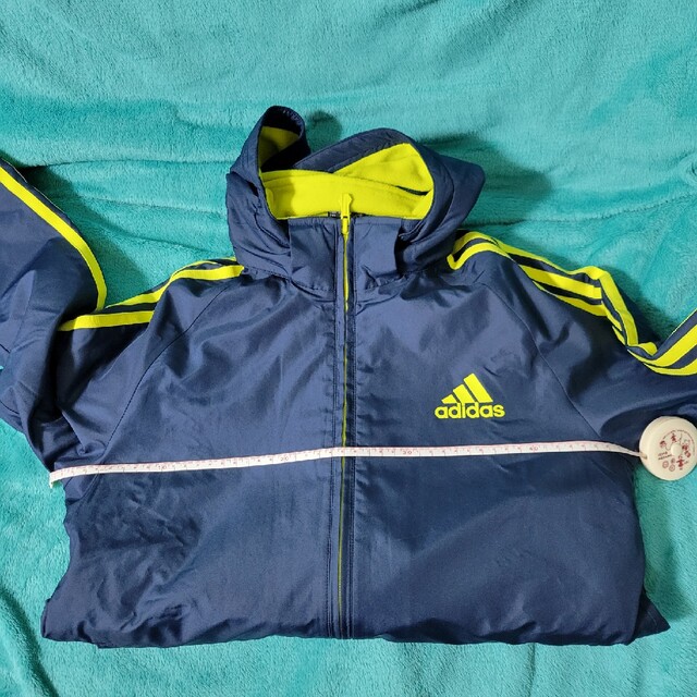 adidas(アディダス)の新品未使用☆adidas130センチコート キッズ/ベビー/マタニティのキッズ服男の子用(90cm~)(ジャケット/上着)の商品写真