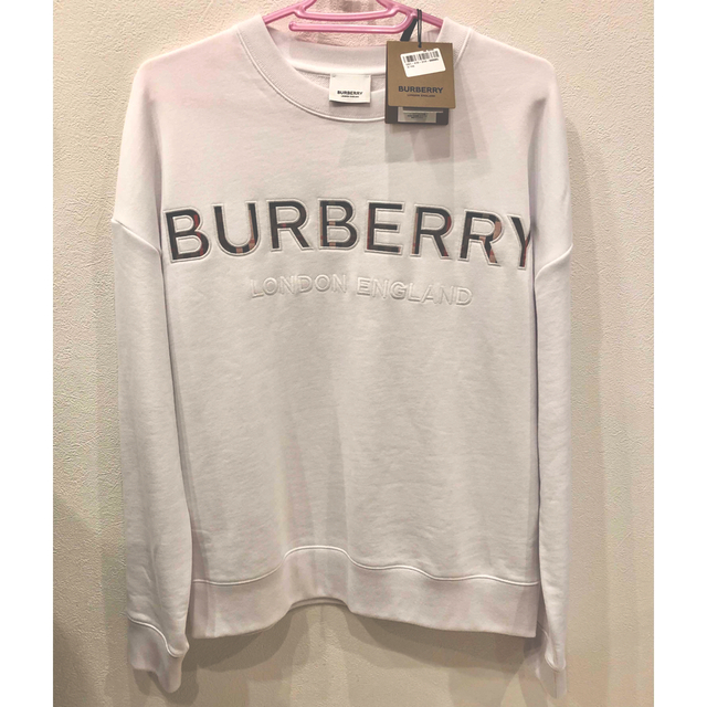 BURBERRY(バーバリー)のタグ付き未使用⭐︎BURBERRYチェックロゴ⭐︎スウェットトップス大人可14Y キッズ/ベビー/マタニティのキッズ服女の子用(90cm~)(ジャケット/上着)の商品写真