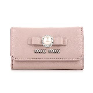 miumiu パールリボンキーケース