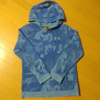 アンダーアーマー(UNDER ARMOUR)のアンダーアーマー　パーカー(ジャケット/上着)