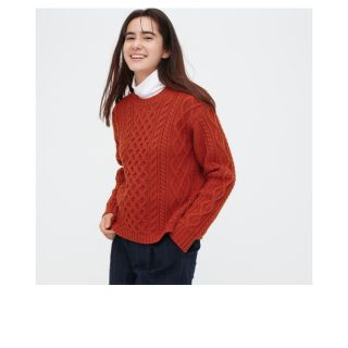 ユニクロ(UNIQLO)の新品UNIQLOケーブルネックセーター(ニット/セーター)