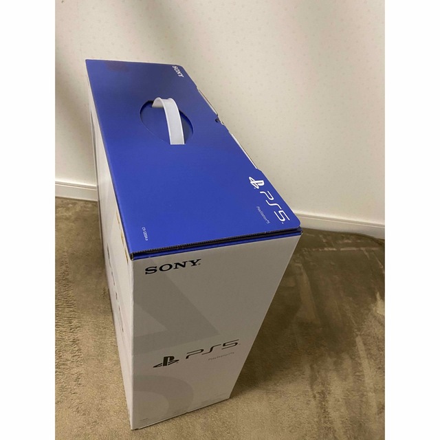 PlayStation(プレイステーション)のSONY PlayStation5 CFI-1200A01 エンタメ/ホビーのゲームソフト/ゲーム機本体(家庭用ゲーム機本体)の商品写真