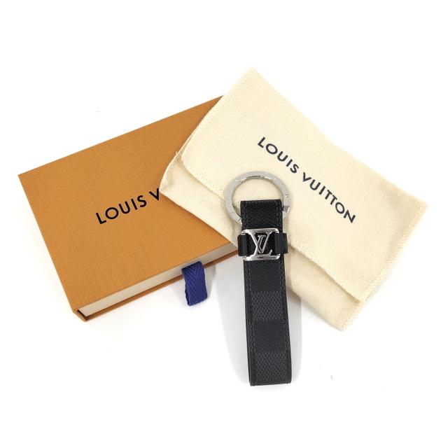 LOUIS VUITTON   LOUIS VUITTON キーリング キーホルダー LV