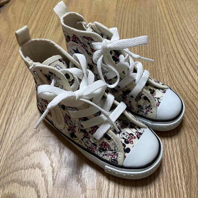 CONVERSE(コンバース)のコンバース　オールスター　ハイカット　ミニーちゃん　ディズニー　コラボ キッズ/ベビー/マタニティのキッズ靴/シューズ(15cm~)(スニーカー)の商品写真