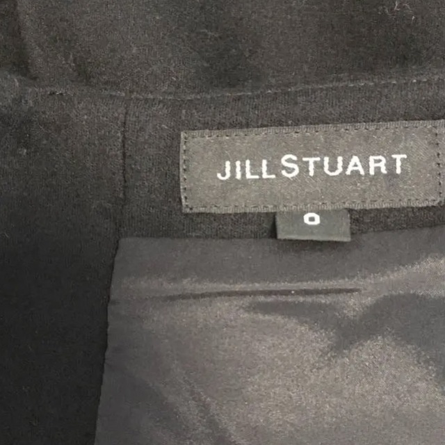 JILLSTUART(ジルスチュアート)の❤︎未使用❤︎ JILL STUART裾フリルニットワンピース レディースのワンピース(ひざ丈ワンピース)の商品写真