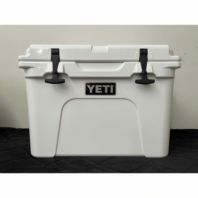 yeti クーラーボックス　35ポリウレタン