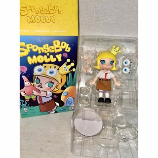 MOLLY × SpongeBob アクションフィギュア