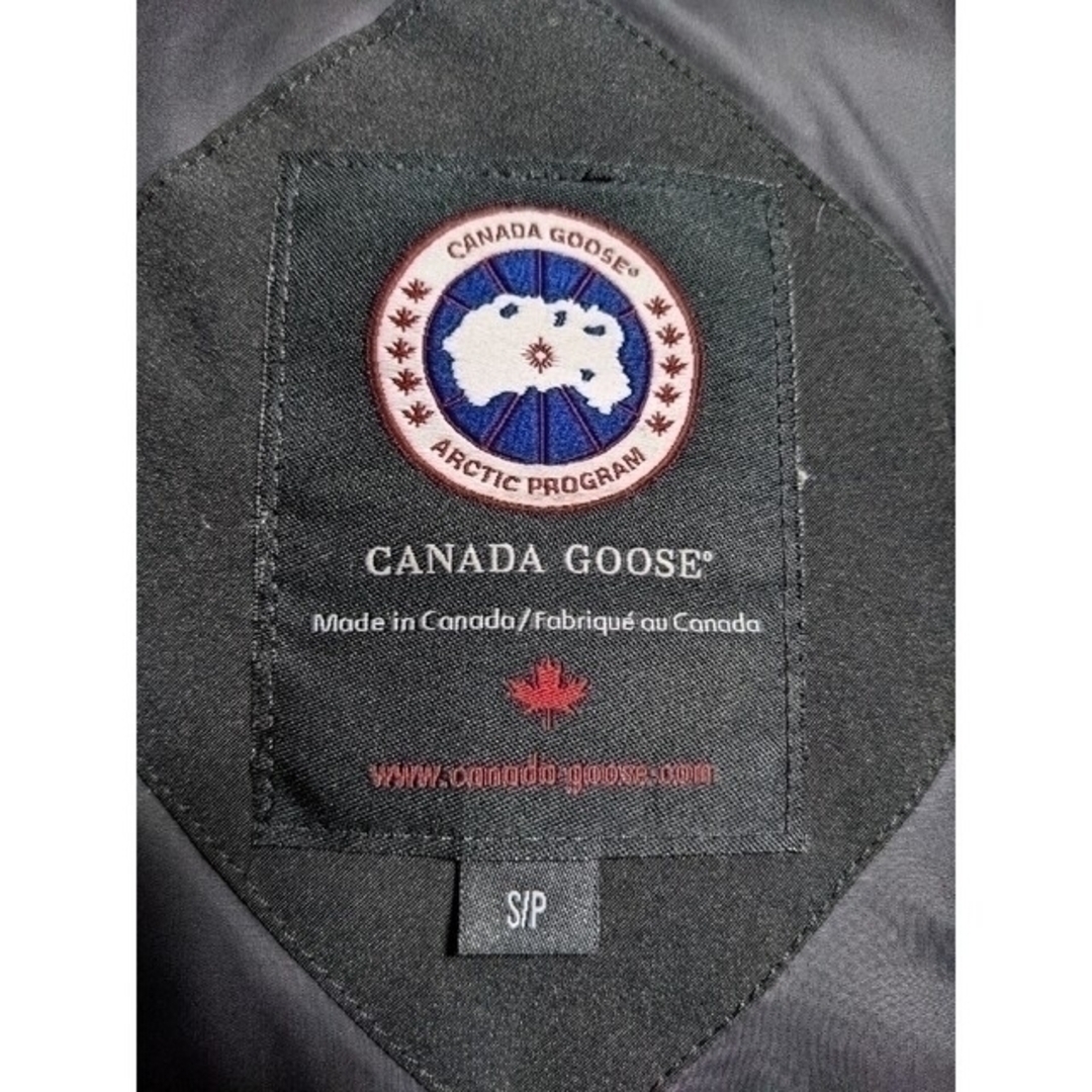 CANADA GOOSE(カナダグース)の美品！カナダグースジャスパー黒！S〜M程度！サザビーリーグ！ メンズのジャケット/アウター(ダウンジャケット)の商品写真