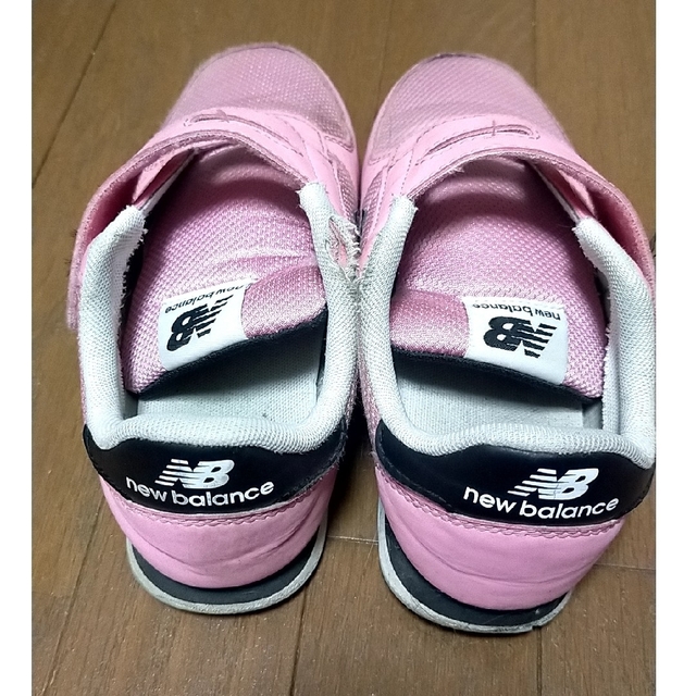 New Balance(ニューバランス)のNew Balance　PV220CP2 キッズ/ベビー/マタニティのキッズ靴/シューズ(15cm~)(スニーカー)の商品写真