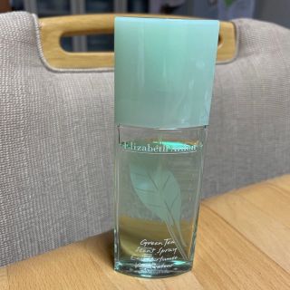 エリザベスアーデン(Elizabeth Arden)の人気エリザベスアーデン　グリーンティーセントスプレー50ml(香水(女性用))