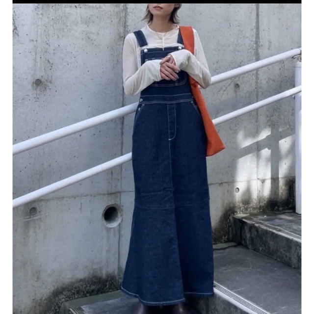 URBAN RESEARCH ROSSO(アーバンリサーチロッソ)の『別注』SOMETHING*F by ROSSO マーメイドジャンパーワンピース レディースのワンピース(ロングワンピース/マキシワンピース)の商品写真