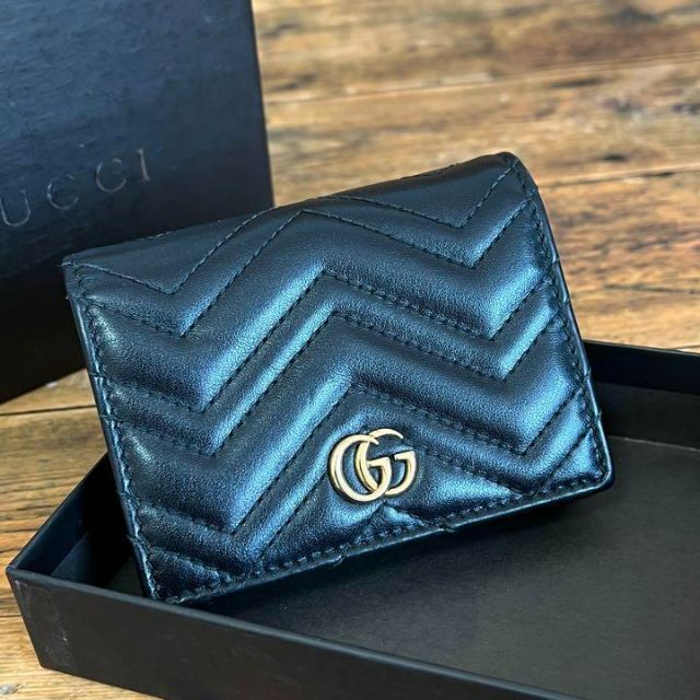 60%OFF限定数量】 GUCCI グッチ 二つ折り 財布 財布