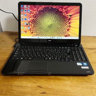 【初めてのPC】アプリ多数インストール済み/超美品/最新Win11/大容量