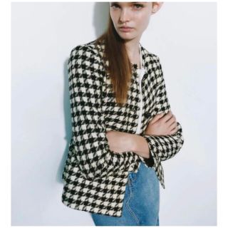 ZARA（ノーカラージャケット ・ ホワイト/白色系）のフリマ