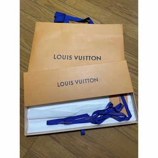 ルイヴィトン(LOUIS VUITTON)のLOUIS VUITTON ネクタイBOX(ショップ袋)