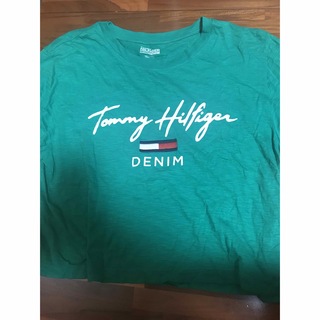 トミーヒルフィガー(TOMMY HILFIGER)のTOMMY HILFIGER Tシャツ グリーン(Tシャツ(半袖/袖なし))