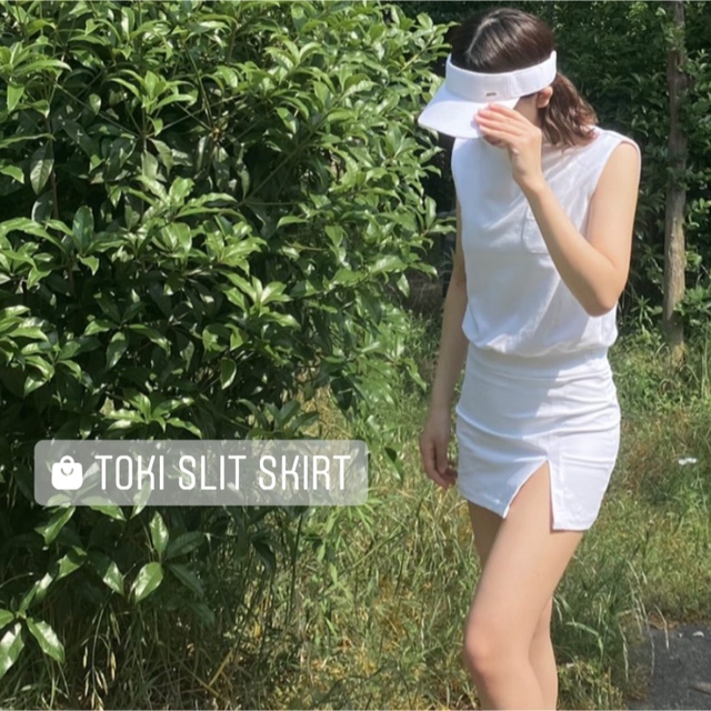 PEARLY GATES(パーリーゲイツ)の【SUIC GOLF】TOKI SLIT SKIRT (xs・ホワイト) スポーツ/アウトドアのゴルフ(ウエア)の商品写真