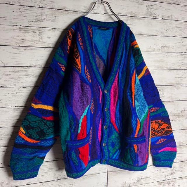 COOGI(クージー)の【幻の一点モノ】COOGI カーディガン 立体 編み込み 3D 入手困難Cボタン メンズのトップス(カーディガン)の商品写真