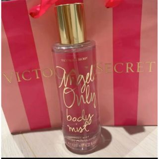 ヴィクトリアズシークレット(Victoria's Secret)のヴィクトリアシークレット　ボディミスト125ml ショップ袋つき(香水(女性用))