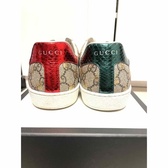 かわいい! www GUCCI エース ビー(ハチ)付き GGスプリームスニーカー