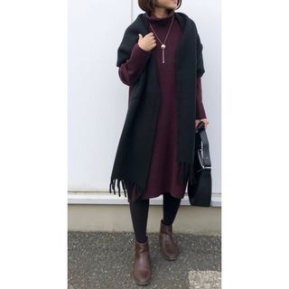 ユニクロ(UNIQLO)の4/9〆◎ユニクロ赤スフレヤーンタートルネックワンピース茶色しまむらGUザラ好(ひざ丈ワンピース)