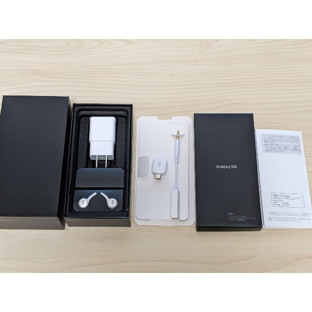 新品同様 Galaxy S10 プリズムホワイト SIMフリー 楽天モバイル版の ...