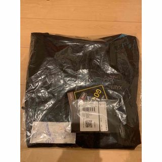 アークテリクス(ARC'TERYX)の（新品）黒xs ARC'TERYX  アークテリクス　ベータジャケット　(ナイロンジャケット)