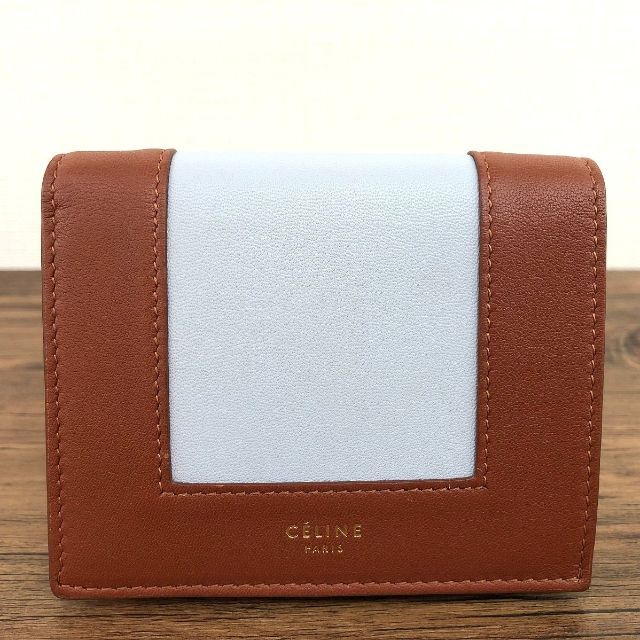 celine(セリーヌ)の未使用品 CELINE コンパクトウォレット 255 レディースのファッション小物(財布)の商品写真