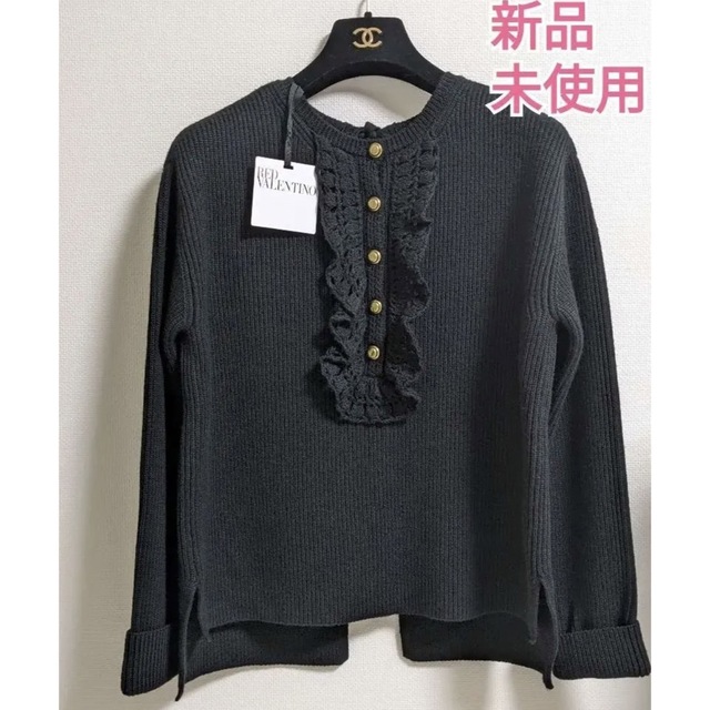 RED VALENTINO(レッドヴァレンティノ)の【タグ付き新品】RED VALENTINO レッドヴァレンティノ　ニット　黒 レディースのトップス(ニット/セーター)の商品写真