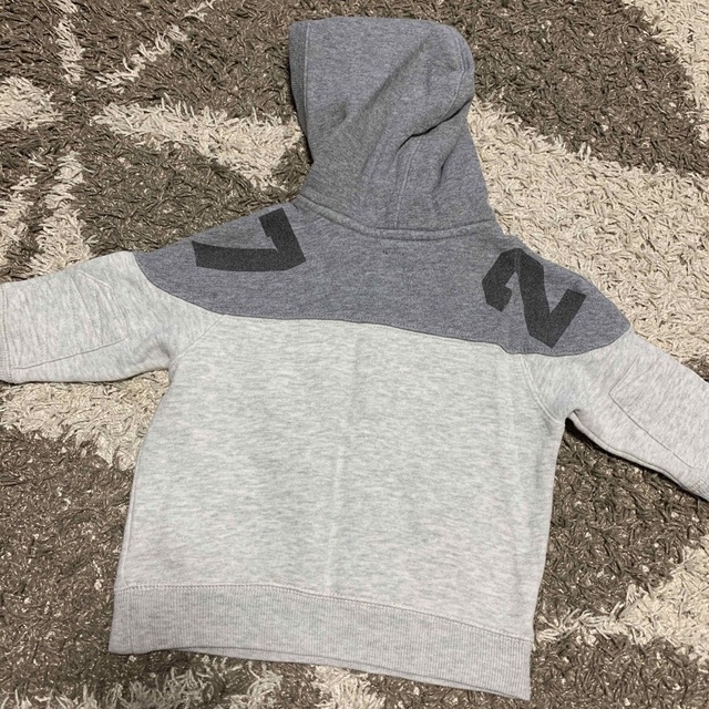 babyGAP(ベビーギャップ)のBaby GAP パーカー 80㎝ 裏起毛 キッズ/ベビー/マタニティのベビー服(~85cm)(トレーナー)の商品写真