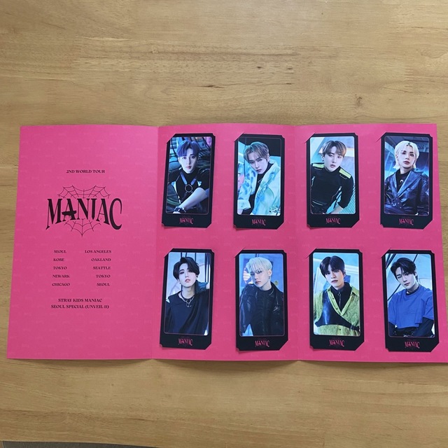 Stray Kids   MANIAC  フォトチケットブック エンタメ/ホビーのCD(K-POP/アジア)の商品写真