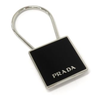 プラダ(PRADA)のPRADA キーホルダー スクエア メタル ブラック シルバー(キーホルダー)