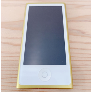 アップル(Apple)の【美品】iPod nano 第7世代 15GB イエロー  本体のみ(ポータブルプレーヤー)