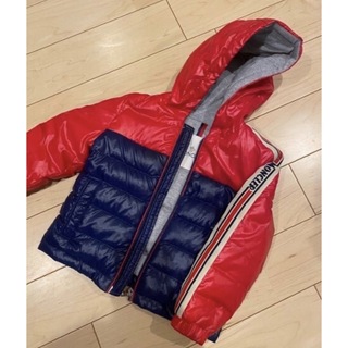 モンクレール(MONCLER)のMONCLER KIDS BABY モンクレール　2A ダウン　赤　レッド(ジャケット/上着)