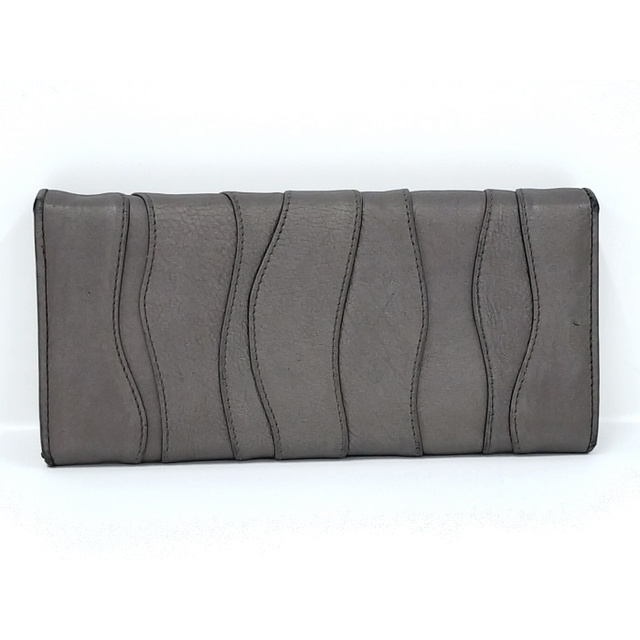 PRADA(プラダ)のPRADA 二つ折り長財布 ギャザー レザー メタリックグレー レディースのファッション小物(財布)の商品写真