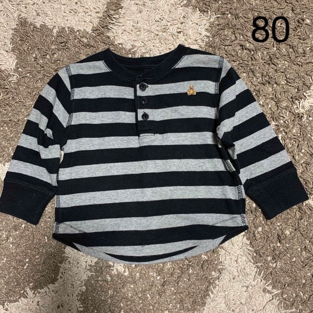 babyGAP(ベビーギャップ)のBaby GAP ボーダートップス 80㎝ キッズ/ベビー/マタニティのベビー服(~85cm)(シャツ/カットソー)の商品写真