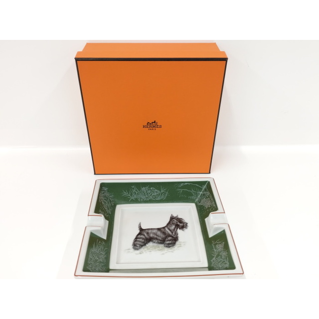 Hermes - HERMES 灰皿 犬 スコッチテリア ホワイト グリーンの通販 by