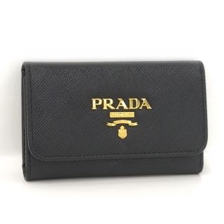 プラダ(PRADA)のPRADA 4連キーケース サフィアーノ レザー ブラック 1PG004(キーケース)