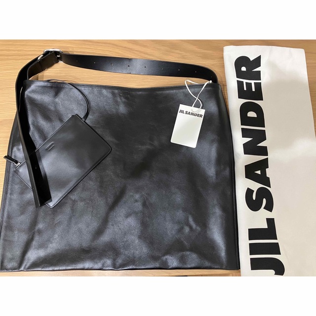 Jil Sander(ジルサンダー)のJIL SANDER  22aw トートバッグ  新品タグ付 メンズのバッグ(トートバッグ)の商品写真